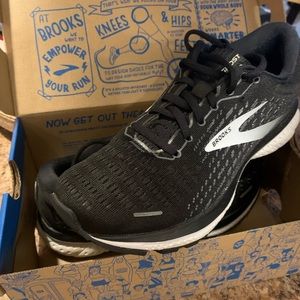 Brooks Ghost 13